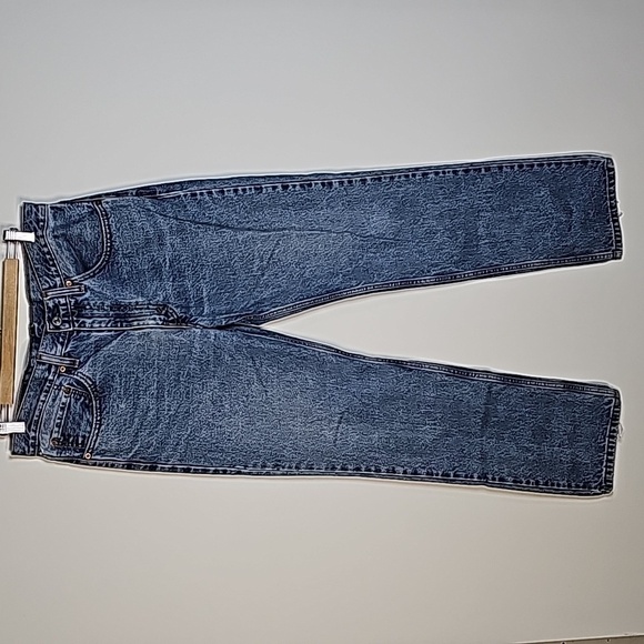 Levi's Other - LEVI'S 516 34x32 straight leg jeans